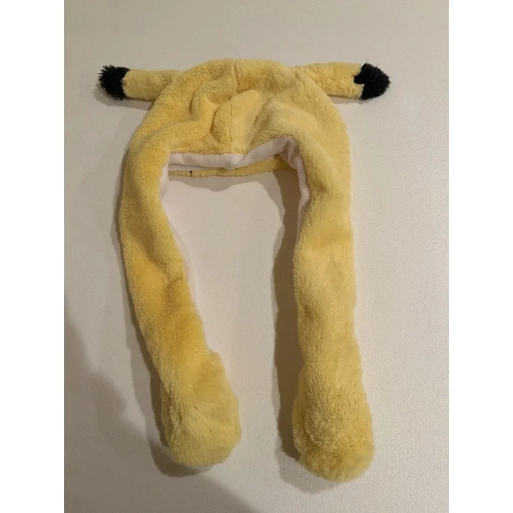 Pokémon Pikachu Soft Plush Hat With Moving Ears One‎ Size Cap Beanie Kids Youth